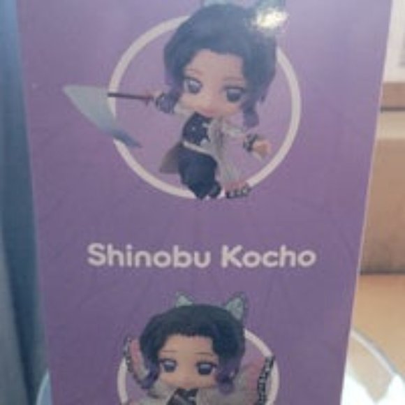 Nendoroid Demon Slayer: Kimetsu no Yaiba Shinobu Kocho - Picture 9 of 11
